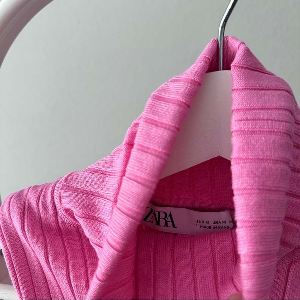 ZARA Ribbed Sleeveless Turtleneck Top - Picture 3 of 6